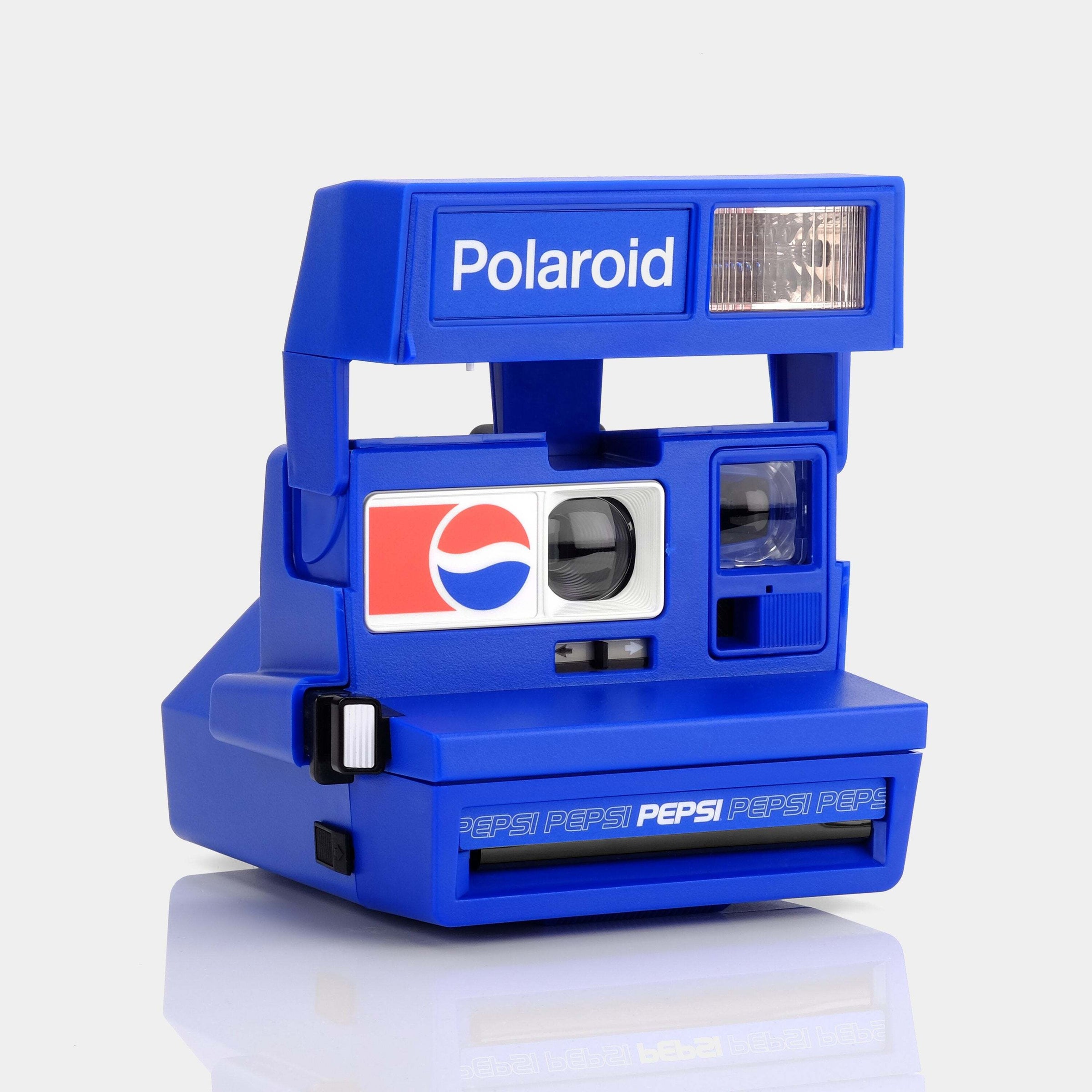 mijn leraar aardolie Pepsi Polaroid 600 Instant Film Camera [RETRO] | The Pineapple Store